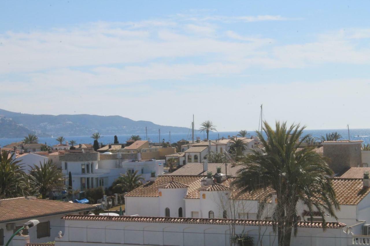 Absolute Apartment Empuriabrava Eksteriør bilde